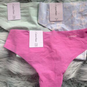 THREE (3) Calvin Klein Women's Invisibles Thong Underwear X-Small NEW with TAGS